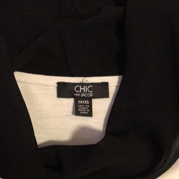 (3/$25) EUC black and white Jacob striped shirt - Picture 3 of 7